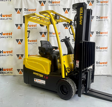 Electric Forklifts Rental